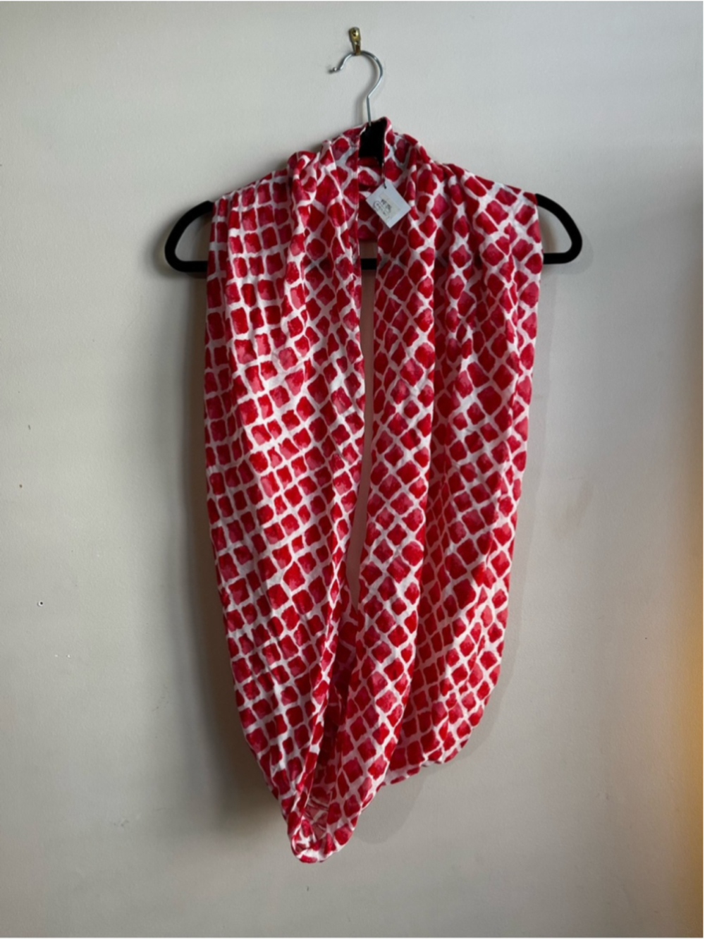 NEW Coach Paint Diamond Infinity Scarf Red And White 20x32 Modal Lightweight
